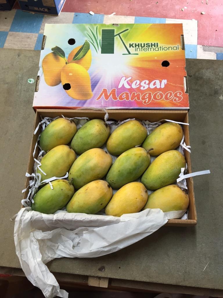 Kesar Mangoes- 1 box(9-12pcs)